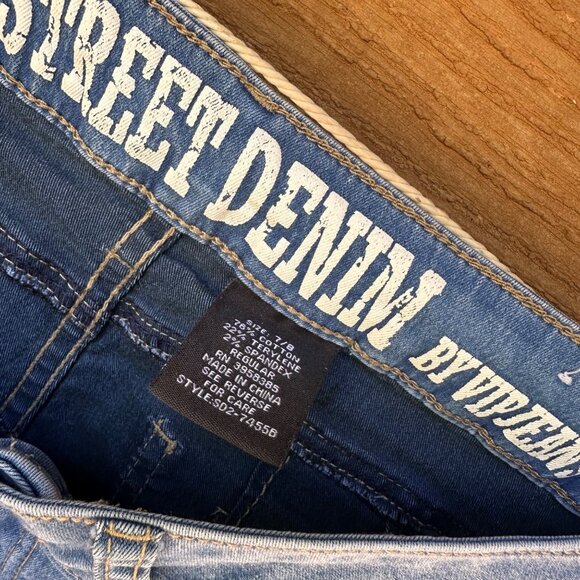 VIP Jeans Street Denim SD2-7455B Light Blue Distressed Low Rise Jeans Size 7/8 - Picture 2 of 10